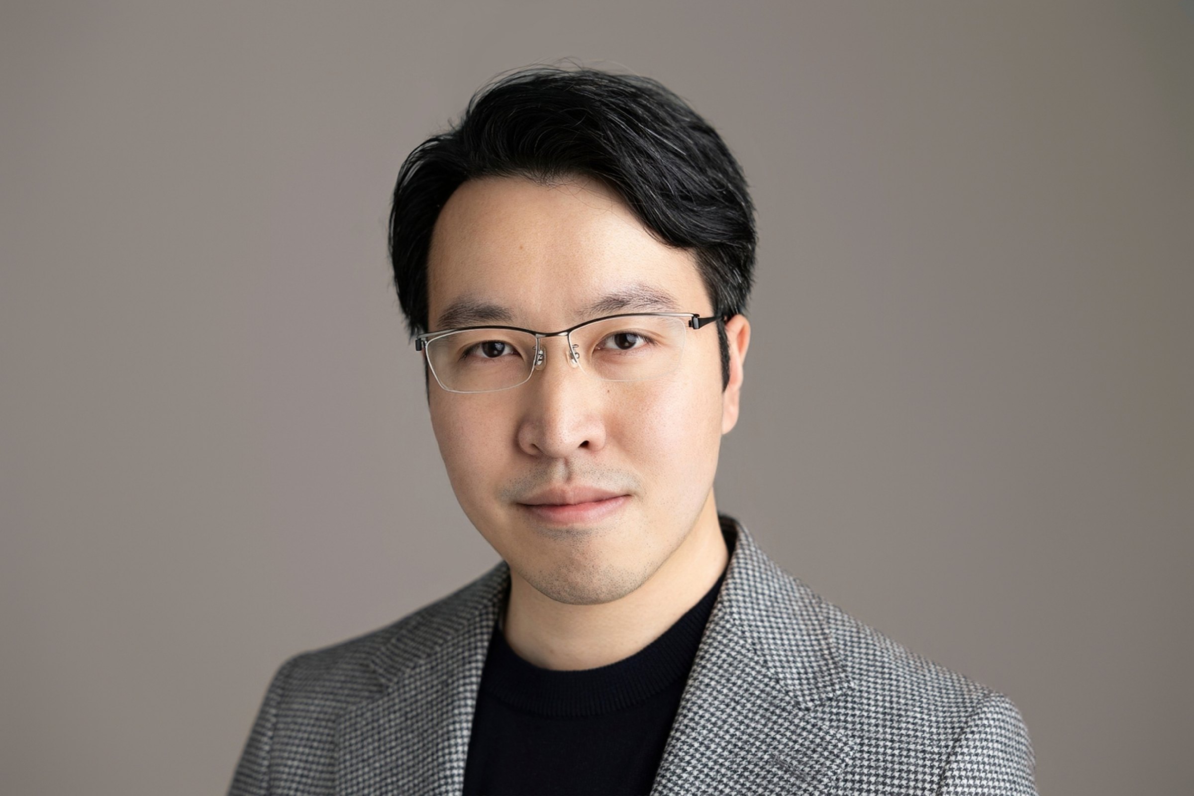 Ed Hung, head and shoulders